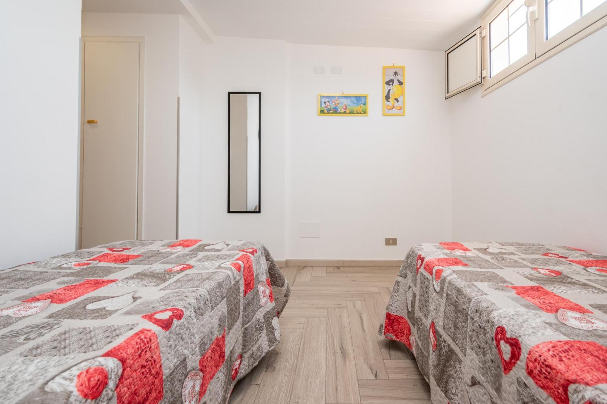 فيلا Sole Mare Deluxe كامبوفيليتْشّي دي روتْشّي الغرفة الصورة